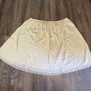 Velrose Satin Skirt Half Slip Plus Size 3XL Ivory Cream Nylon